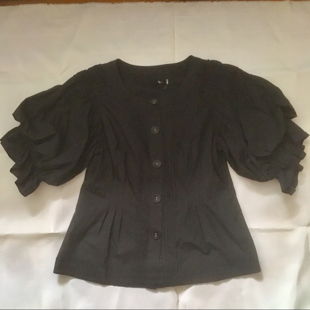 Black cotton button front puffy shirt/blouse